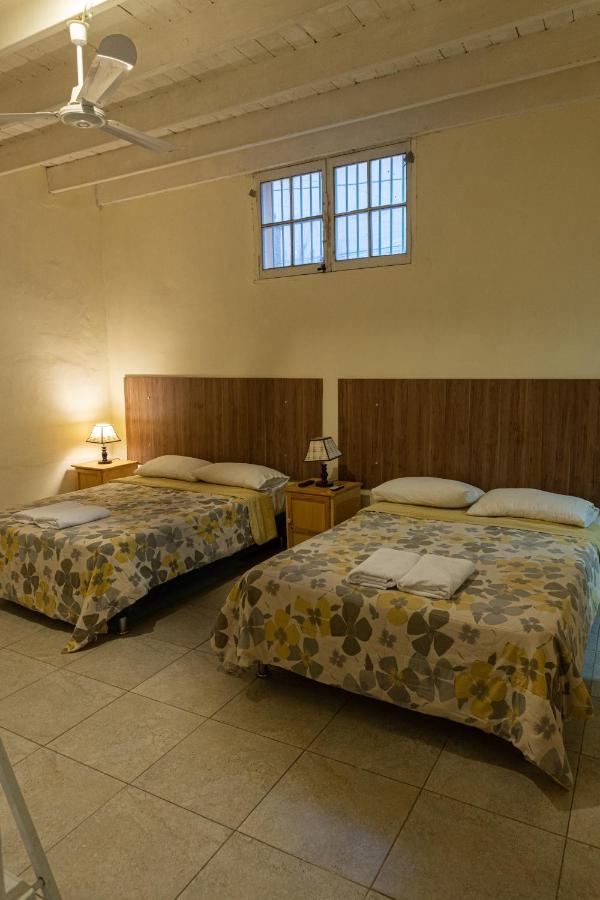Wild Olive Guest House Ика Екстериор снимка