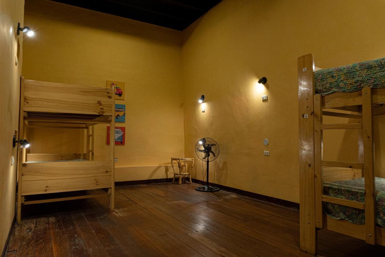 Wild Olive Guest House Ика Екстериор снимка