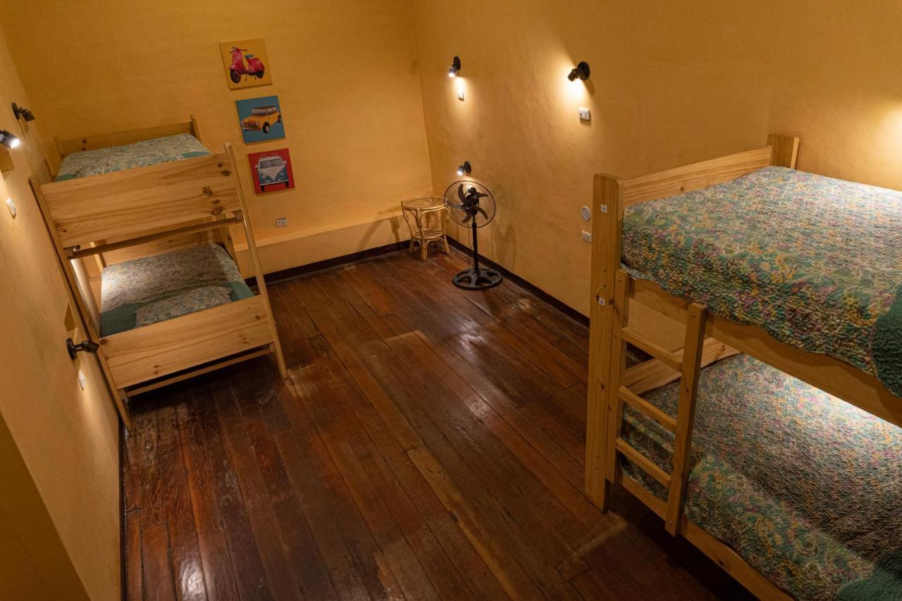 Wild Olive Guest House Ика Екстериор снимка