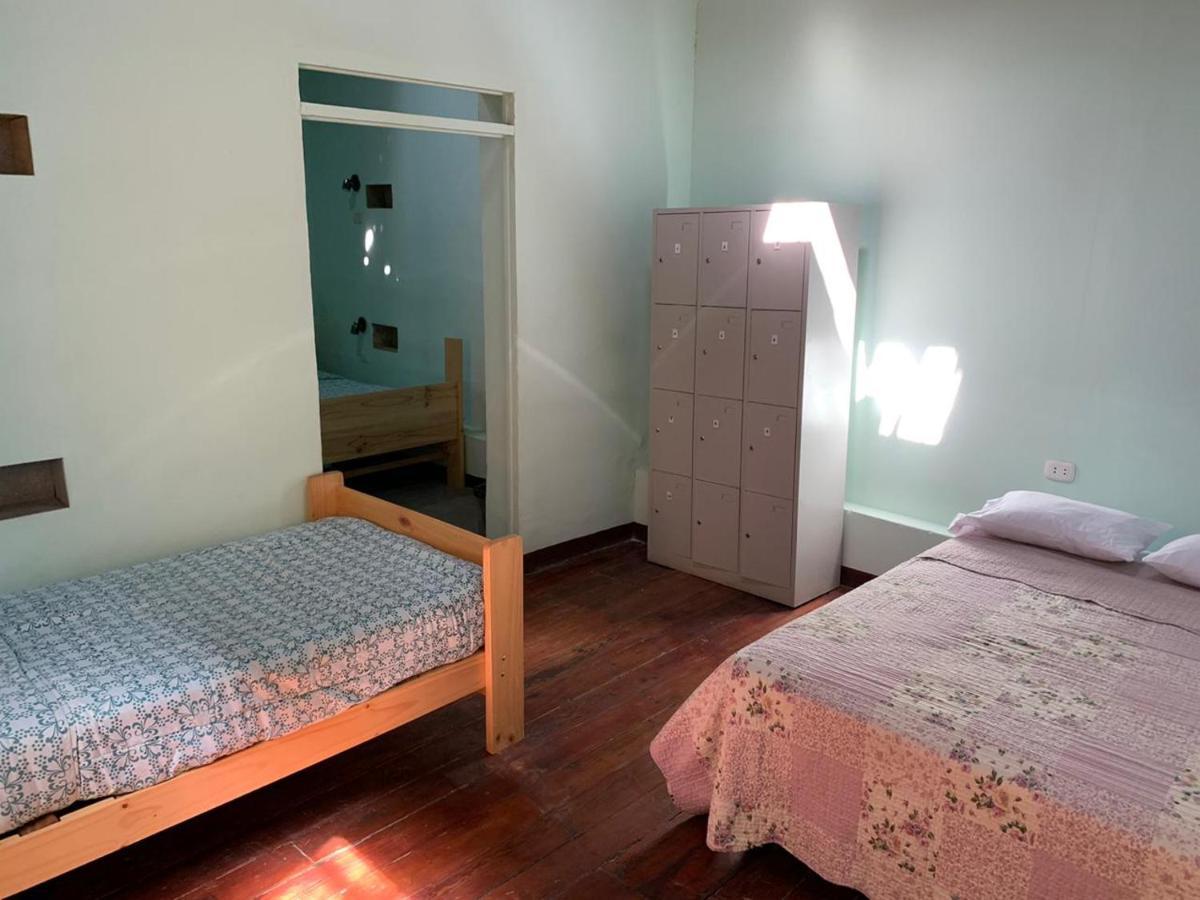 Wild Olive Guest House Ика Екстериор снимка
